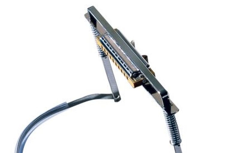 harmonica-hohner-hac-007-mundharmonikahalter-_0002.jpg