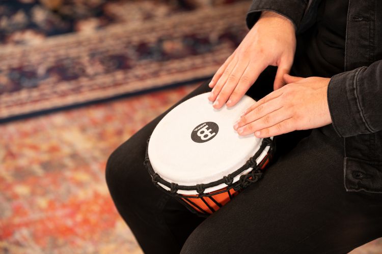 djembe-meinl-junior-orange-7-17-78-cm-orange-_0008.jpg
