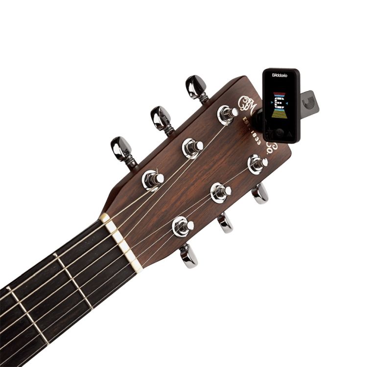 daddario-eclipse-rechargeable-headstock-tuner-blac_0005.jpg