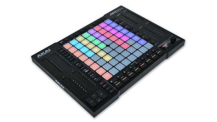 akai-model-apc64-ableton-live-controller-black-_0002.jpg