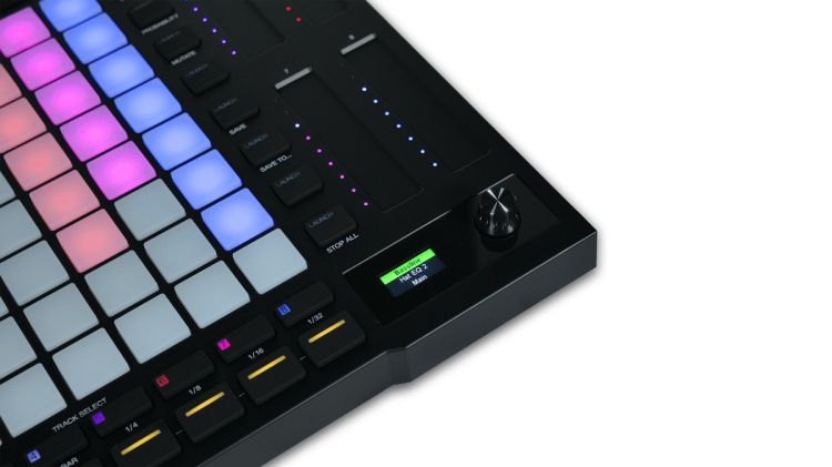 akai-model-apc64-ableton-live-controller-black-_0003.jpg