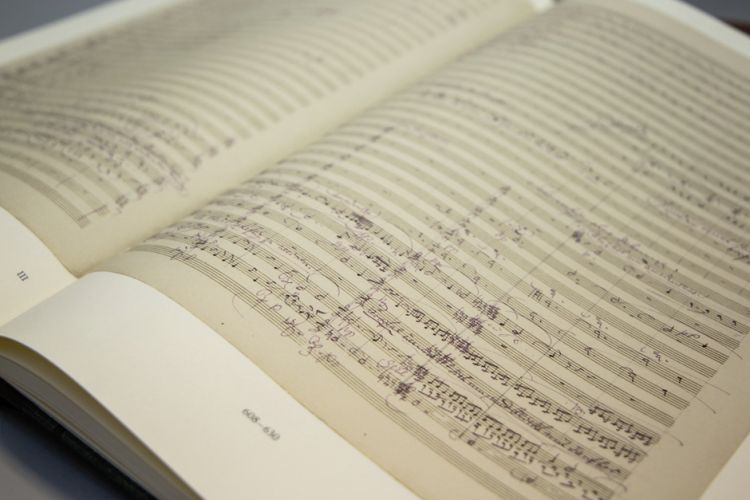 richard-wagner-parsifal-oper-_faksimile-geb_-_0004.jpg