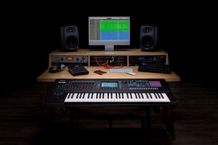 synthesizer-roland-modell-fantom-6-ex-schwarz-_0005.jpg