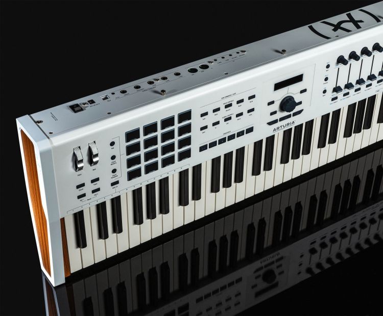 contr_leur-de-clavier-usb-midi-arturia-modele-keyl_0005.jpg