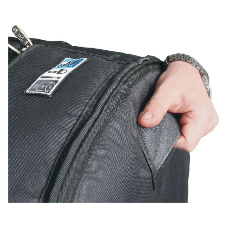 case-protection-racket-2022-00-bd-22-x-20-schwarz-_0003.jpg