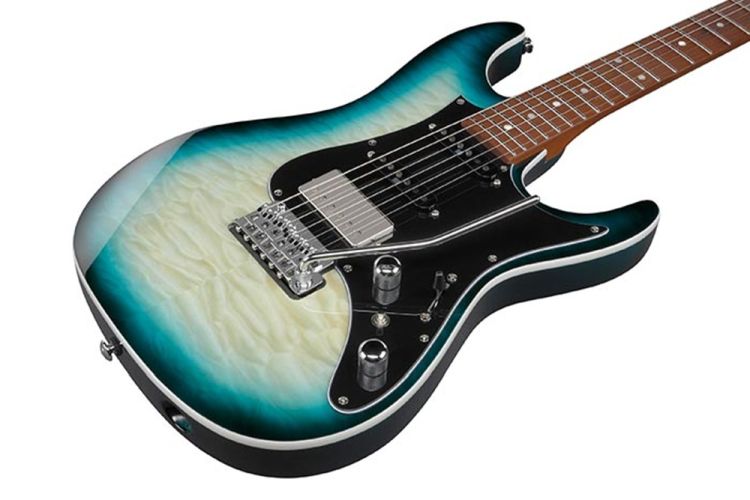 guitare-electrique-ibanez-modele-az24p1qm-dob-_0003.jpg