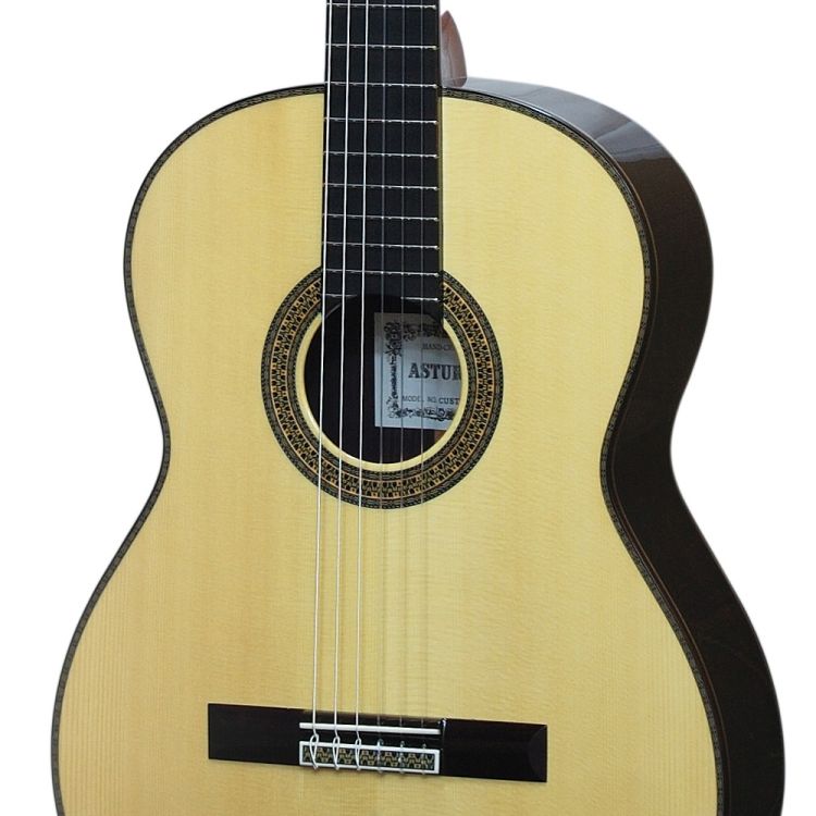 classical-guitar-asturias-model-custom-s-_0002.jpg