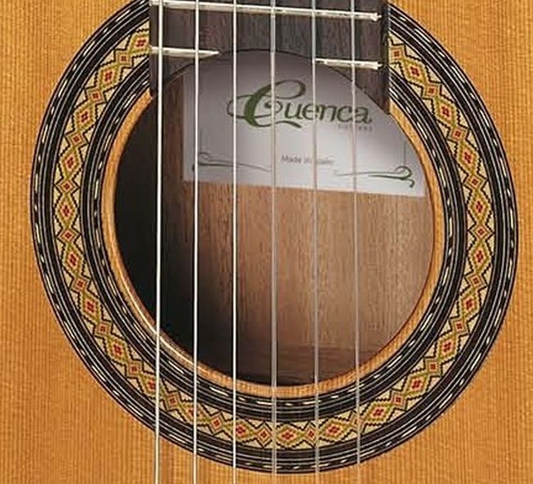 klassische-gitarre-cuenca-modell-30ce1-zeder-massi_0002.jpg