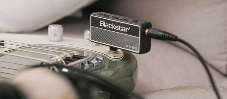 blackstar-amplug-2-fly-bass-headphone-amp-schwarz-_0006.jpg