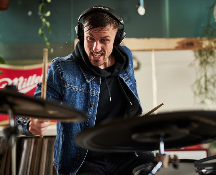 casque-v-moda-modele-d1-premium-headphone-e-drums-_0010.jpg