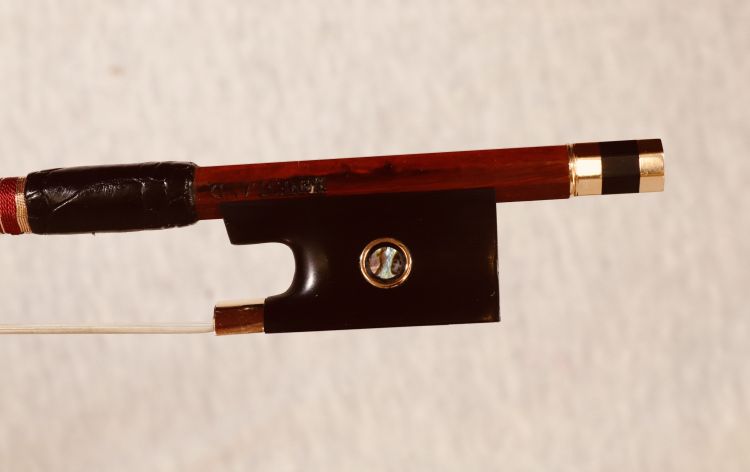 archet-violon-netlandbows-modele-peccatte-4-4-brun_0001.jpg