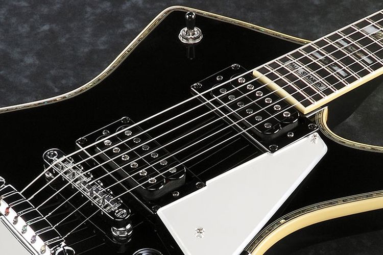 e-gitarre-ibanez-modell-paul-stanley-iceman-standa_0008.jpg