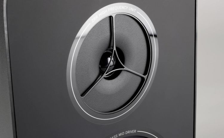 speakers-rega-model-kyte-paar-black-matte-_0004.jpg
