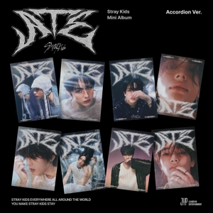 ate-accordion-ver--stray-kids-republic-cd-_0001.JPG