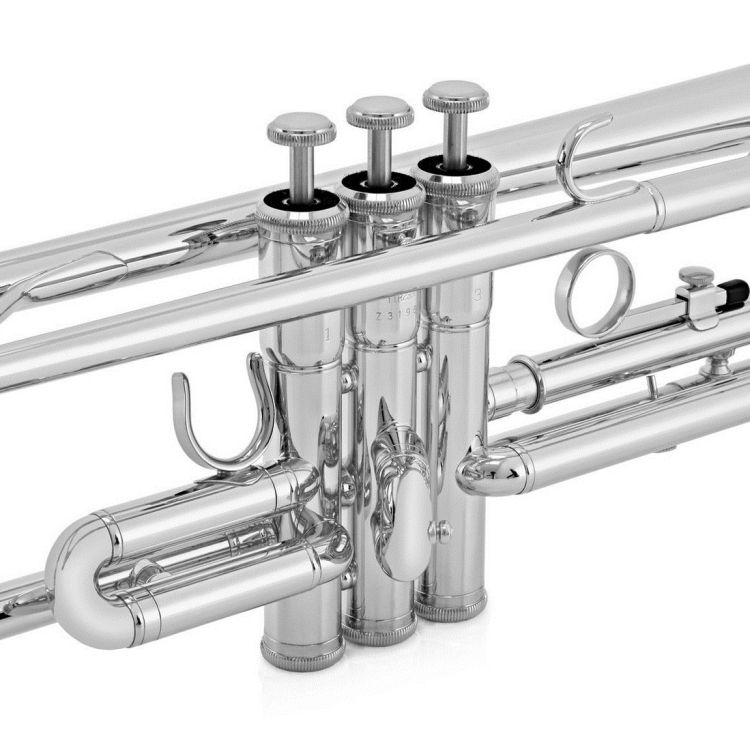b-trompete-yamaha-ytr-2330s-versilbert-_0002.jpg