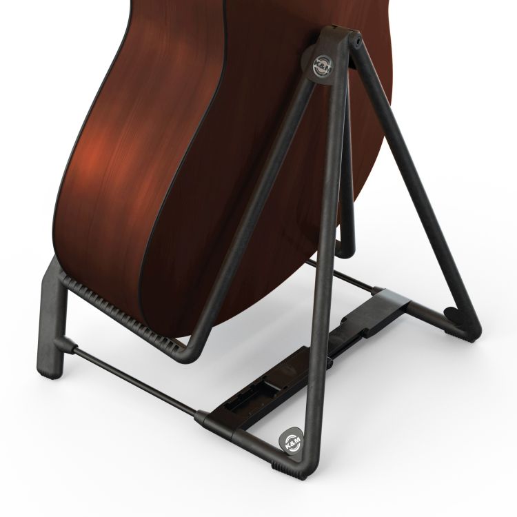 koenig--meyer-a-gitarrenstaenderheli-217580-rouge-_0003.jpg
