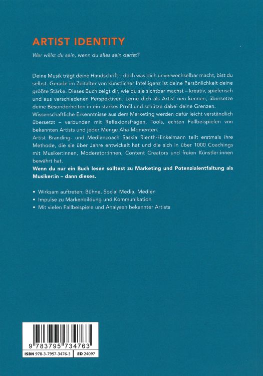 saskia-rienth-hinkelmann-artist-identity-buch-_br__0006.jpg
