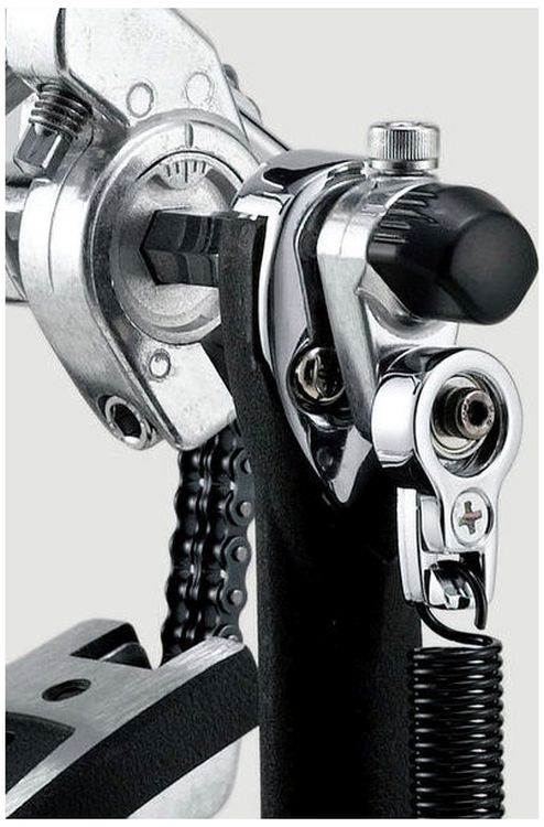 fusspedal-tama-iron-cobra-900-doppel-zu-bassdrum-_0009.jpg
