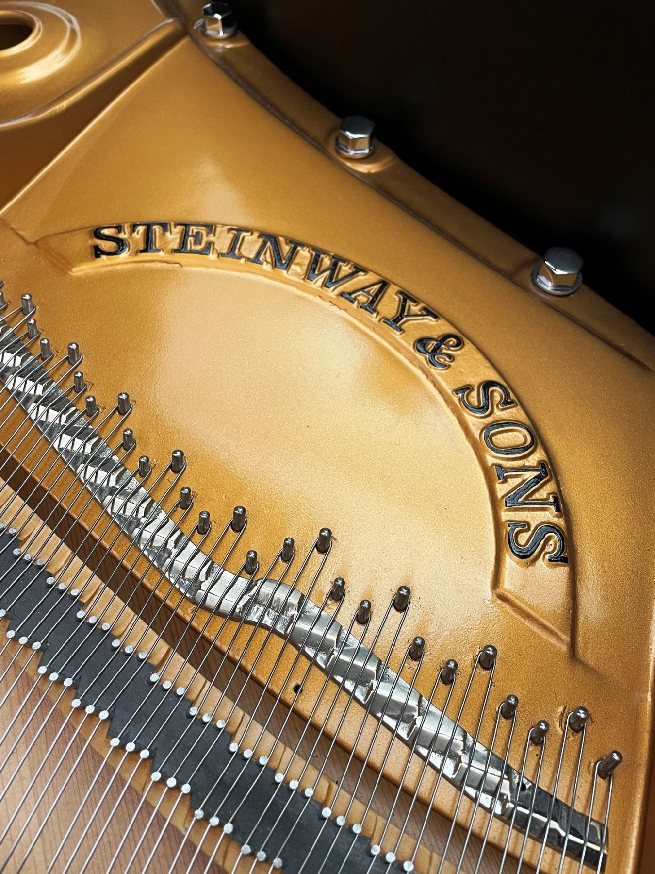 Piano à queue Steinway & Sons B-211-0004.jpg