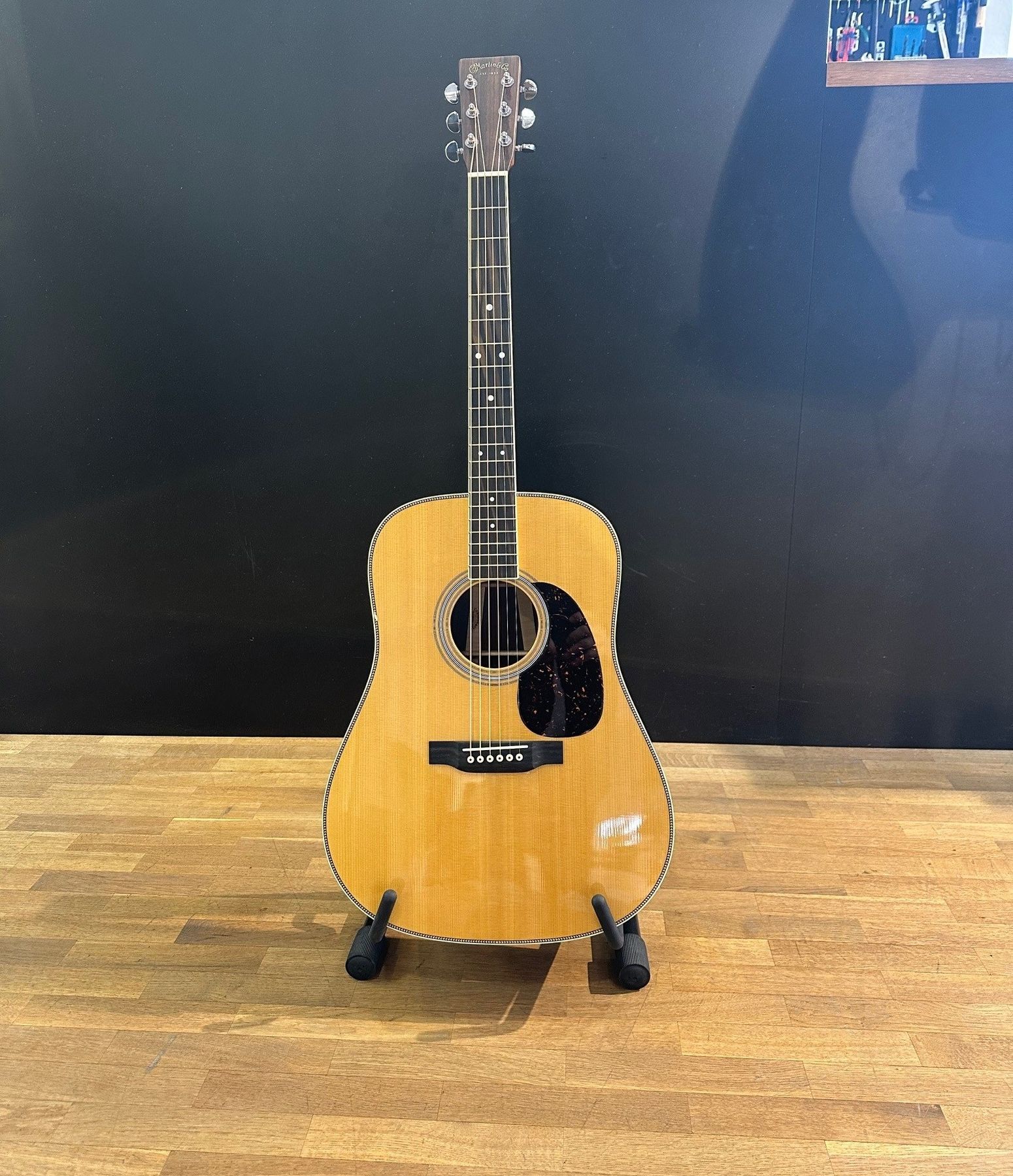 Martin Westerngitarre-0001.jpg