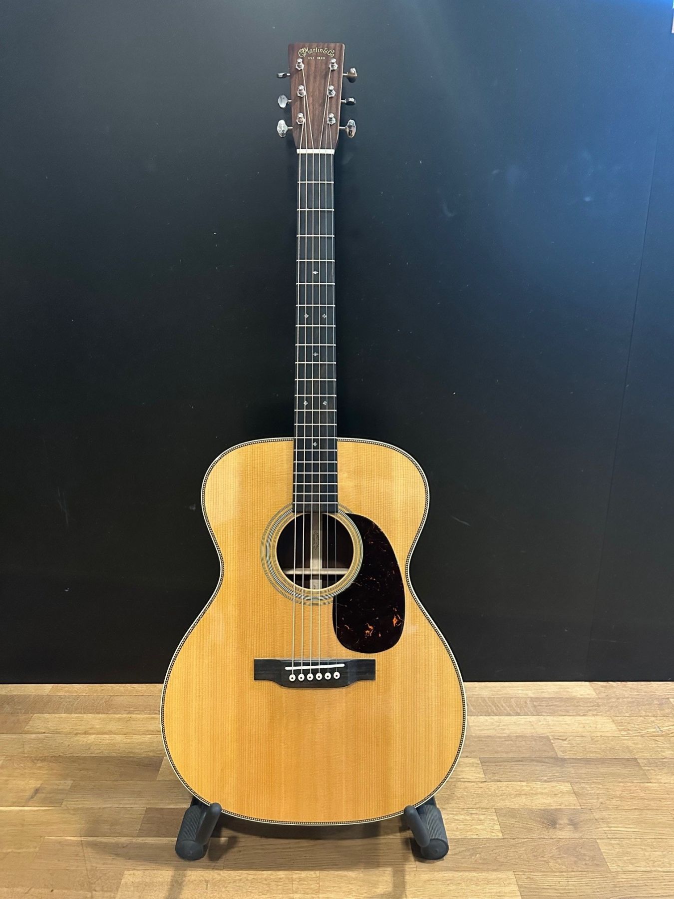 Martin Westerngitarre-0001.jpg