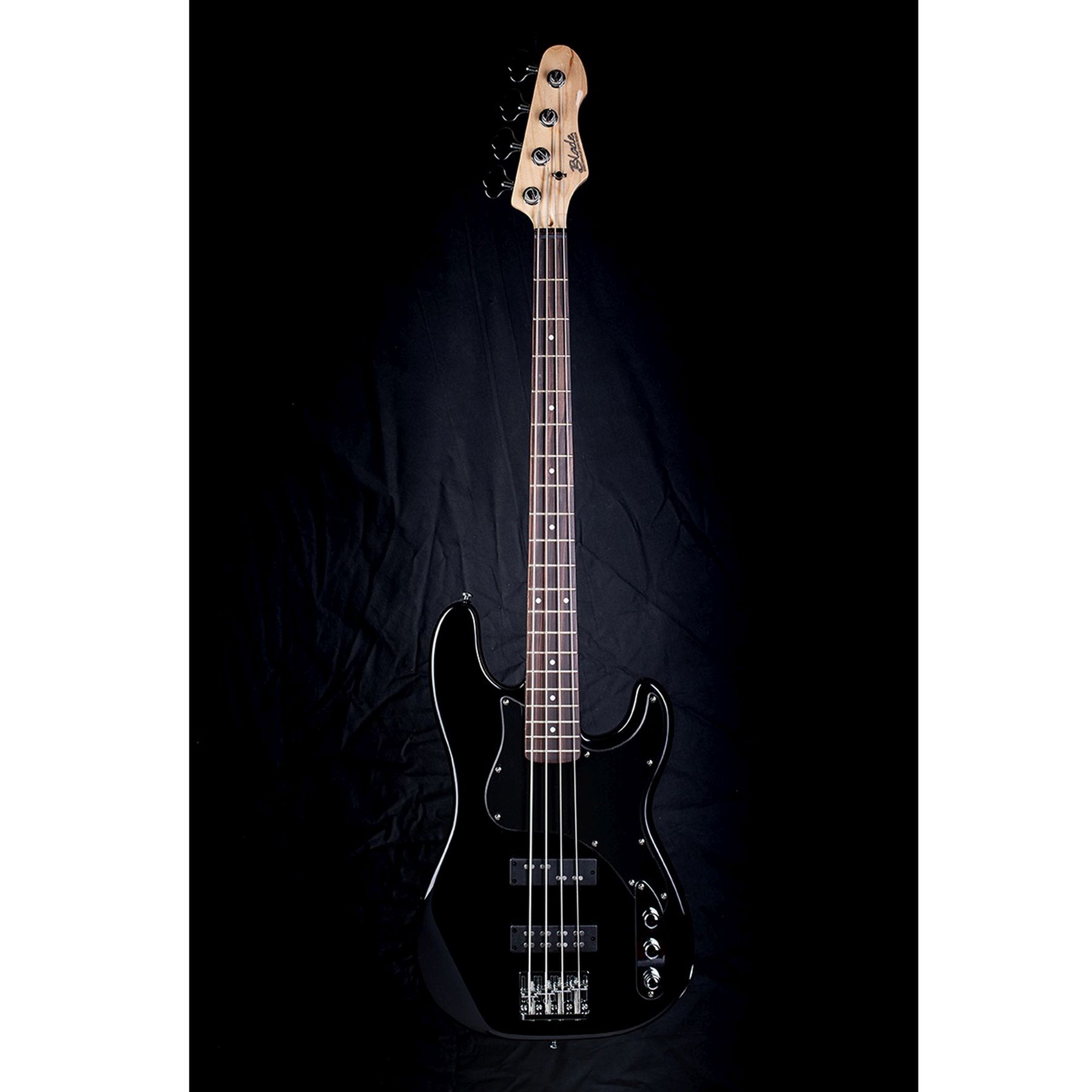 E-Bass Blade-0001.jpg