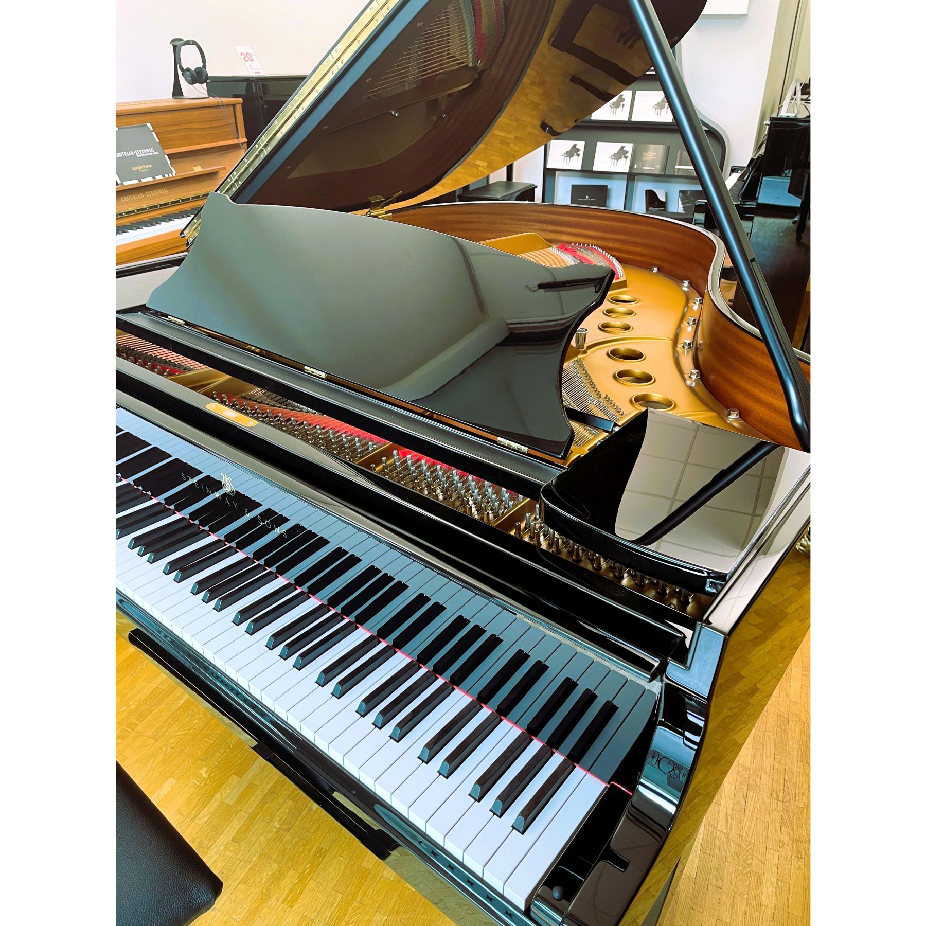 Piano à queue-0002.jpg