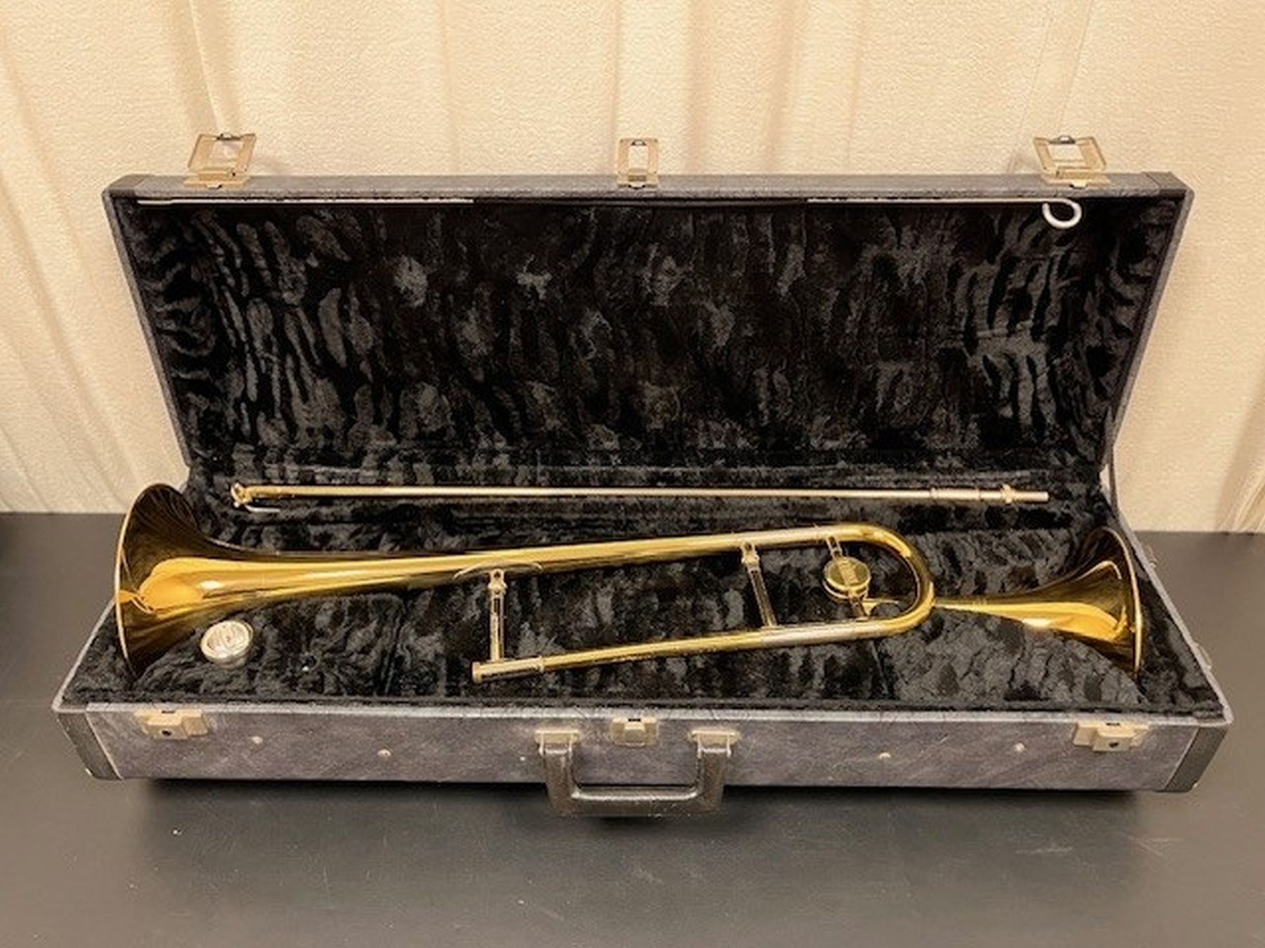 Occasion Tenorpausaune-0003.jpg
