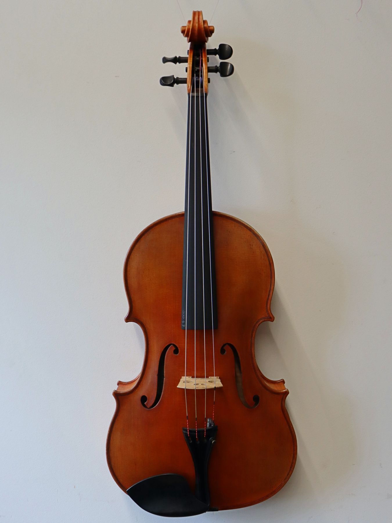 4/4 Viola-0001.jpg